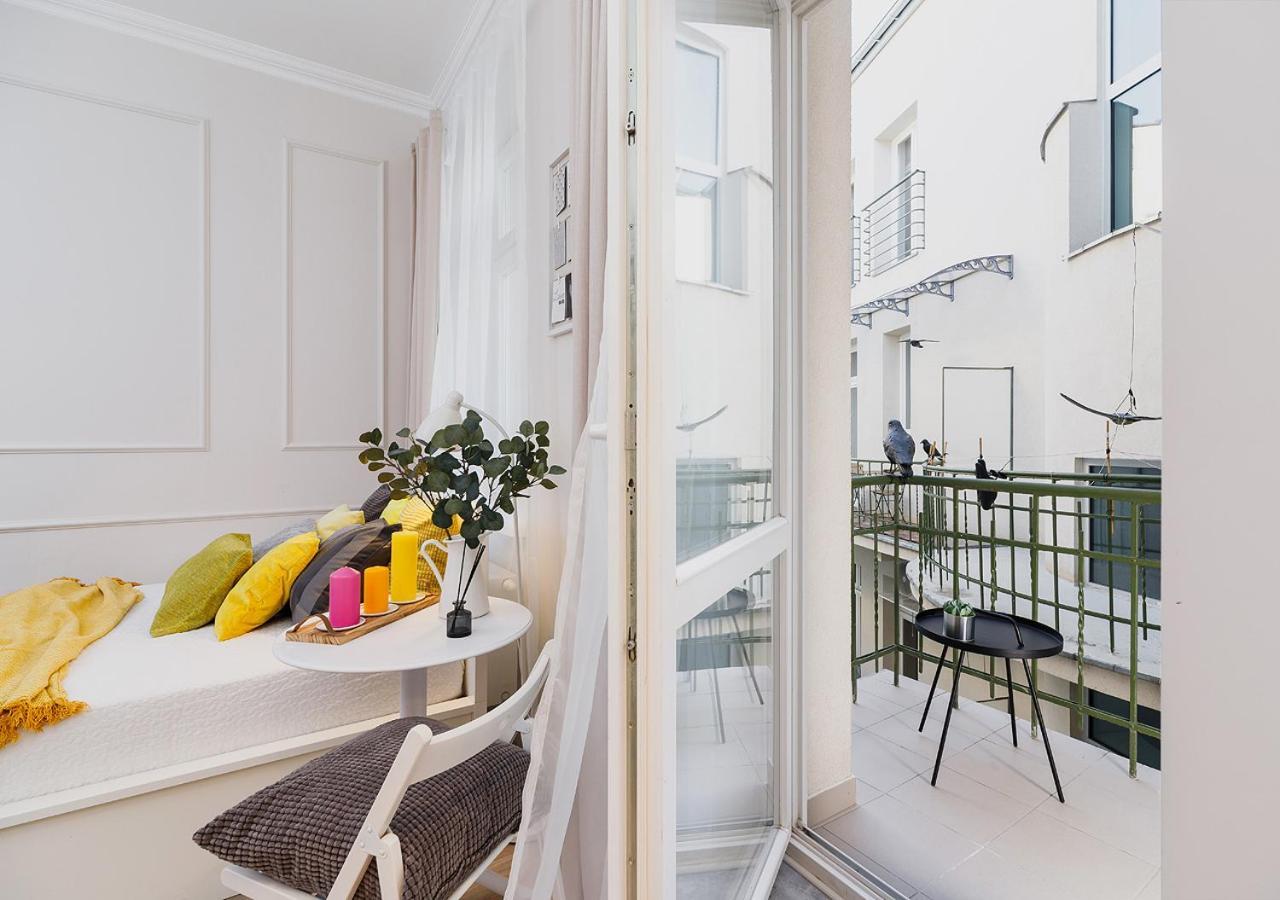 Aurora Apartments - Old Town Krakow Ngoại thất bức ảnh
