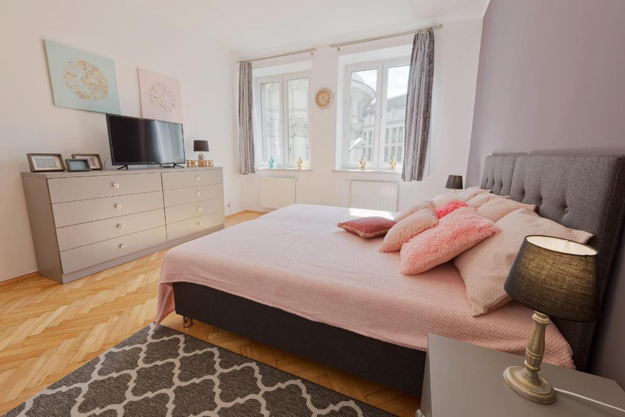 Aurora Apartments - Old Town Krakow Ngoại thất bức ảnh